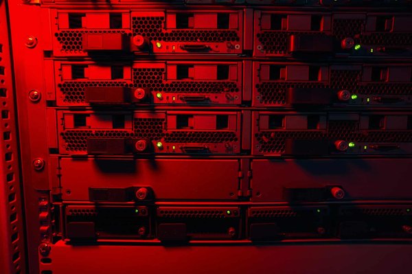 Comment organiser les câbles dans la baie de brassage 22u?